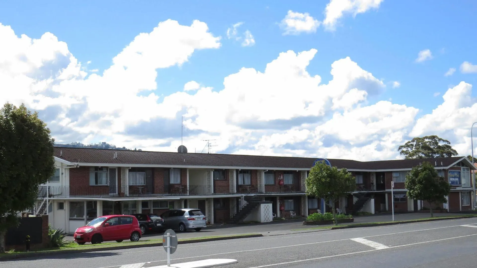 Kuirau Park Motor Lodge Rotorua 3*,
